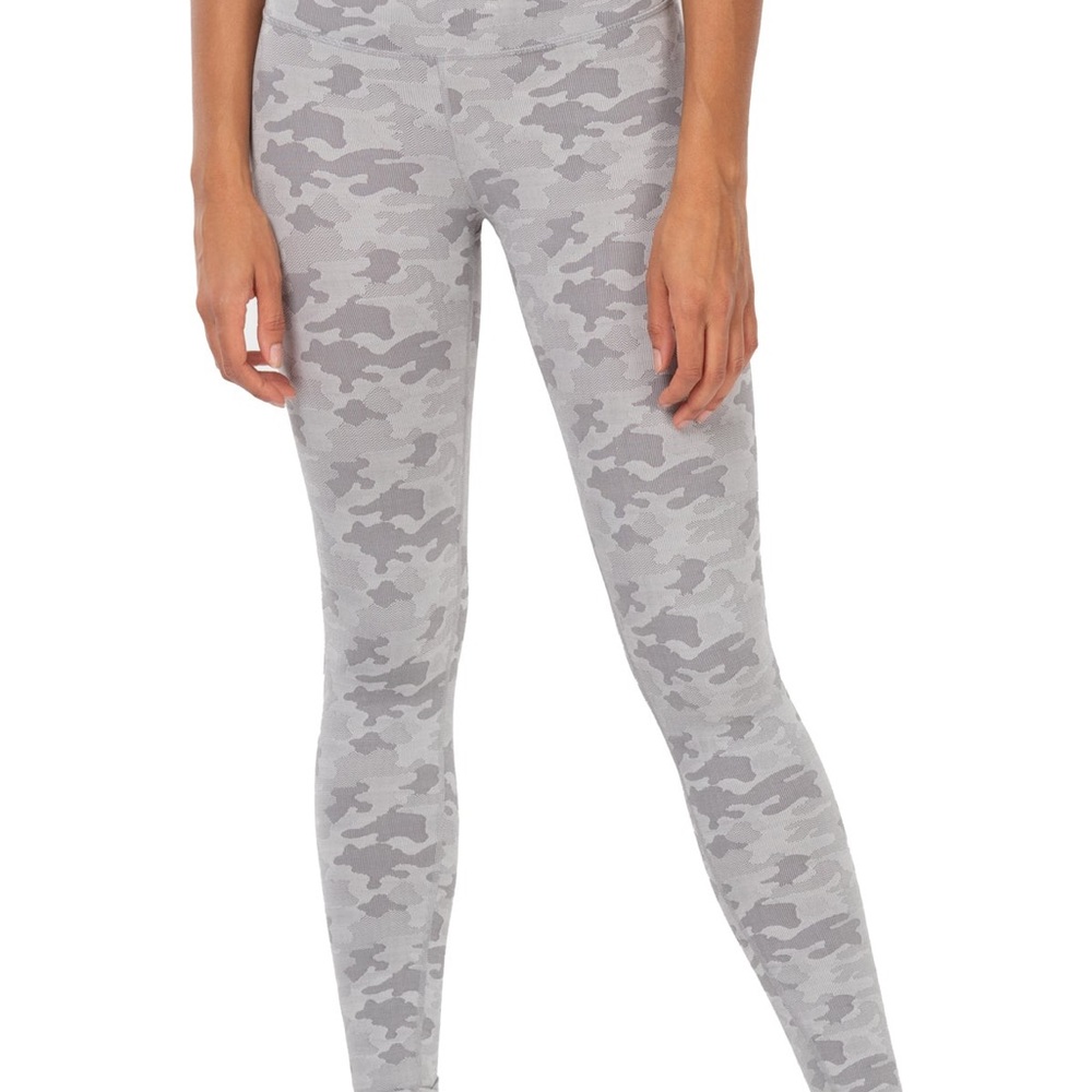 Kyodan Soft cami Jacquard High Waist Leggings. Size XS. NWT